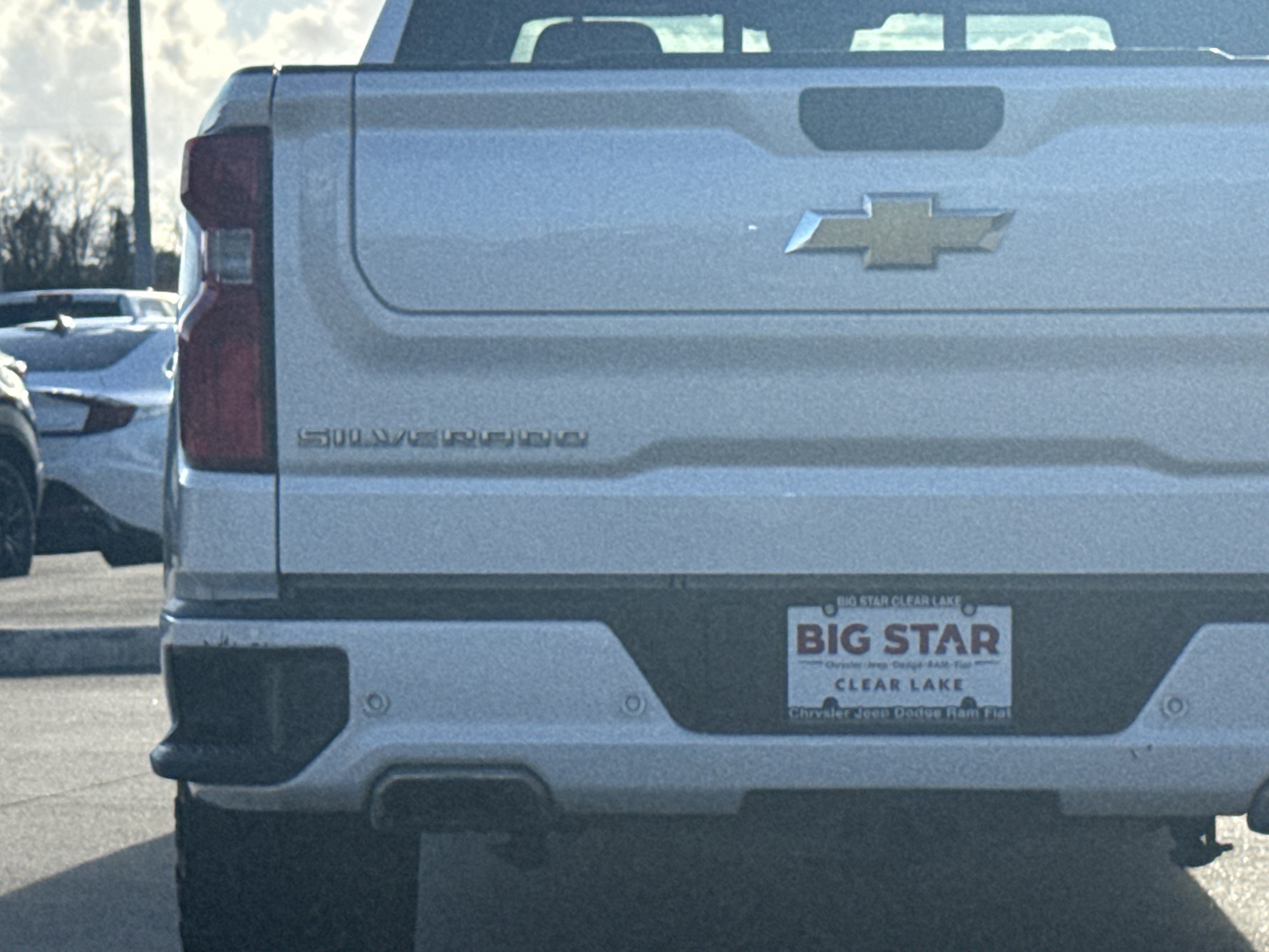 Used 2024 Chevrolet Silverado 1500 High Country w/ Technology Package image 12