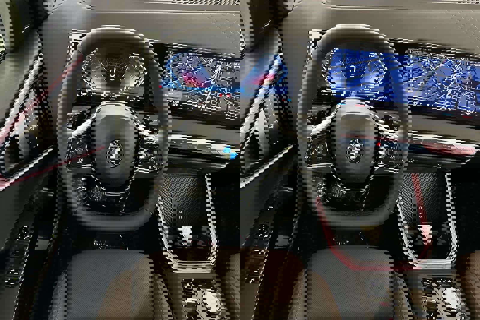 Used 2026 BMW X3 xDrive30 w/ Premium Package image 14