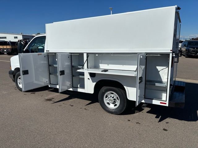 New 2025 Chevrolet Express 3500 w/ Power Convenience Package image 18