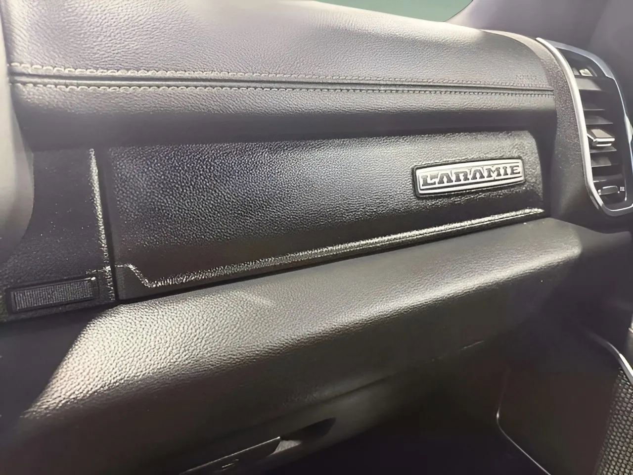 Used 2020 RAM 1500 Laramie w/ Sport Appearance Package image 15