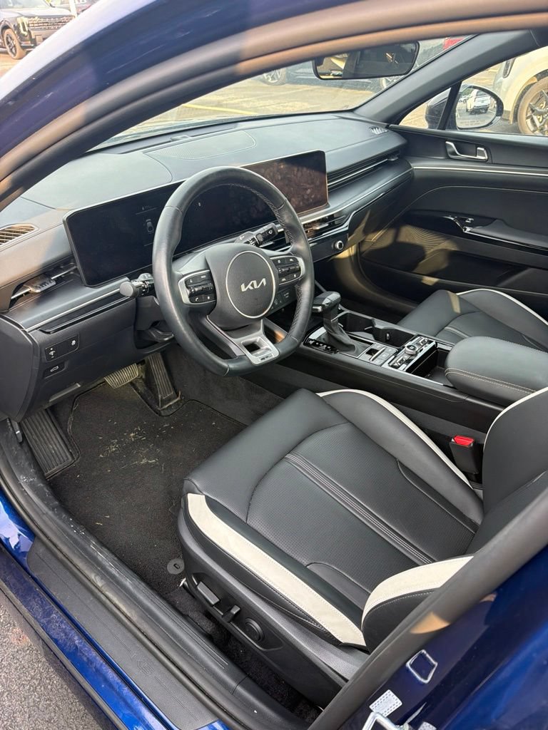 Used 2025 Kia K5 GT-Line AWD/4WD image 2