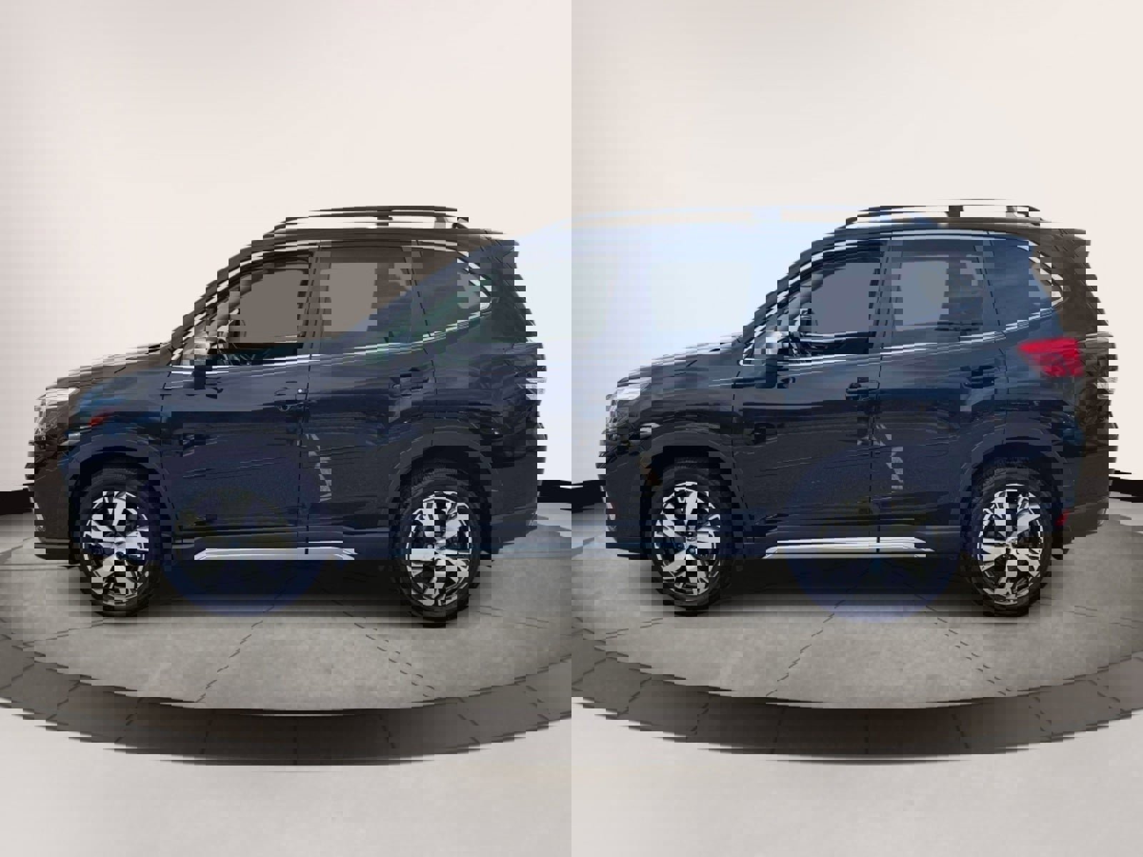 Used 2021 Subaru Forester Touring image 5