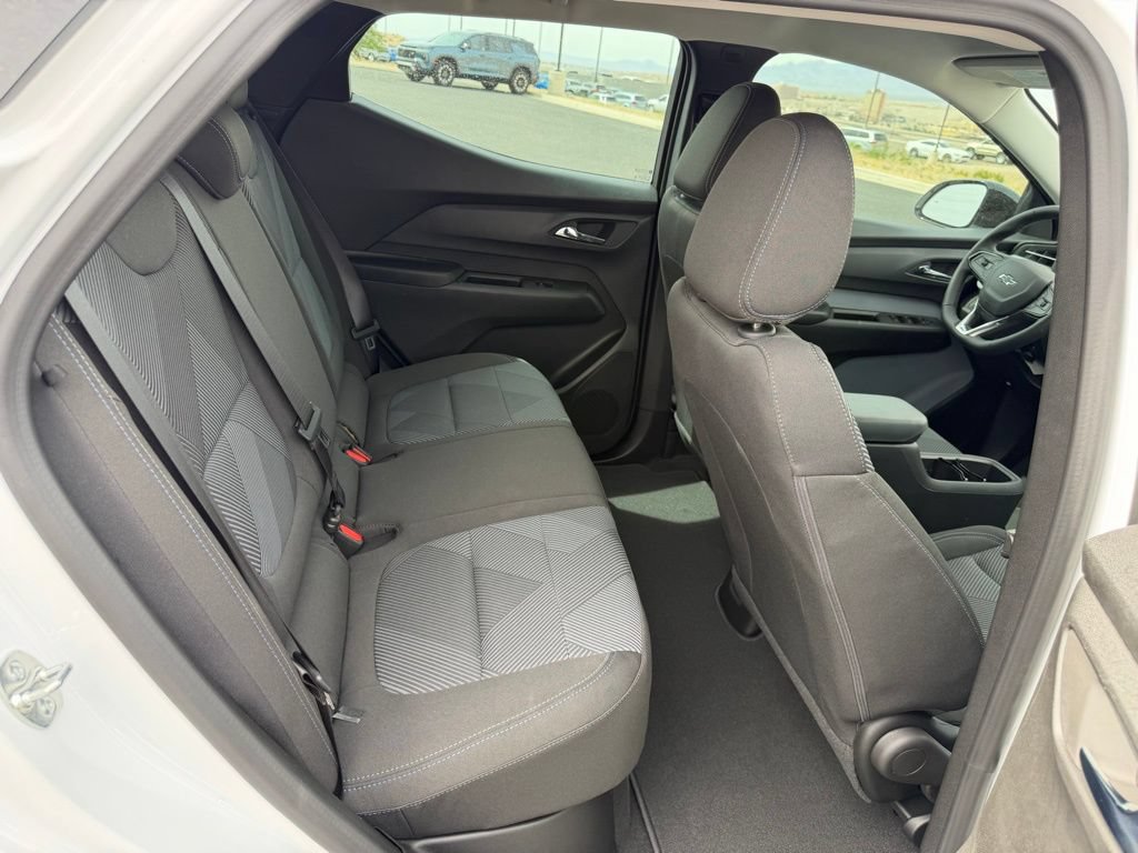 New 2027 Chevrolet Bolt LT w/ Comfort Package FWD image 16