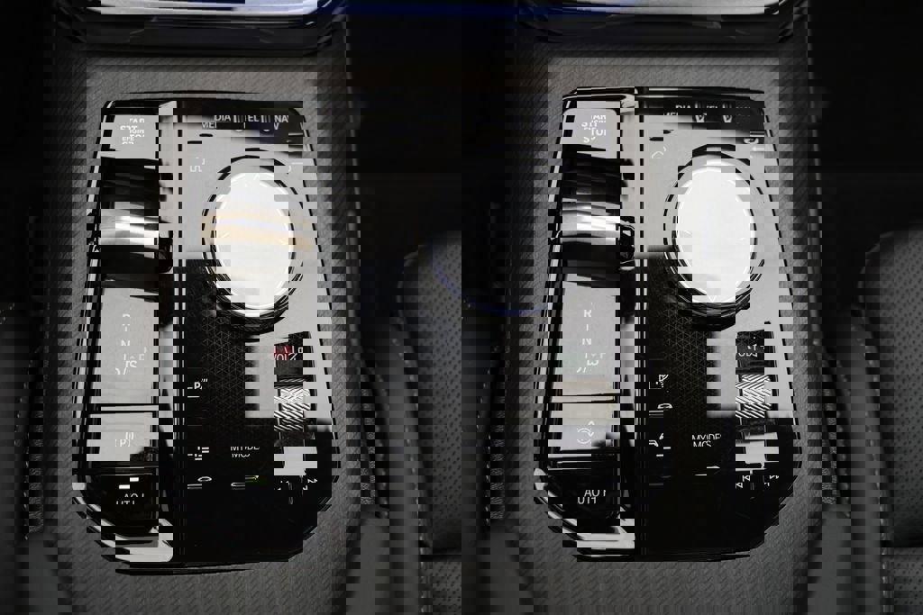 Used 2025 BMW X3 xDrive30i w/ Premium Package image 25