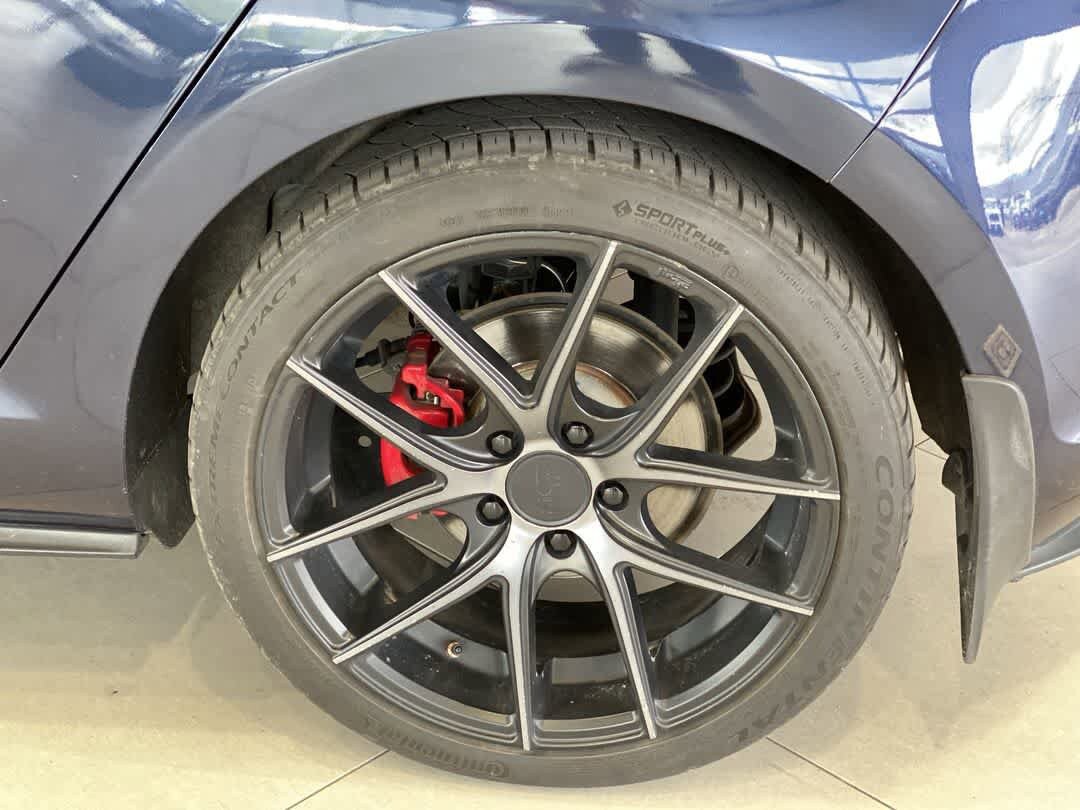 Used 2015 Volkswagen GTI Autobahn FWD image 12