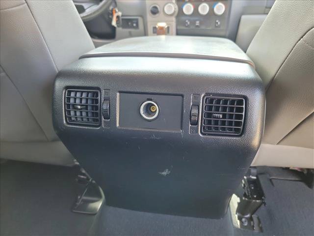 Used 2013 Toyota Tundra Limited w/ Memory Pkg AWD/4WD image 18
