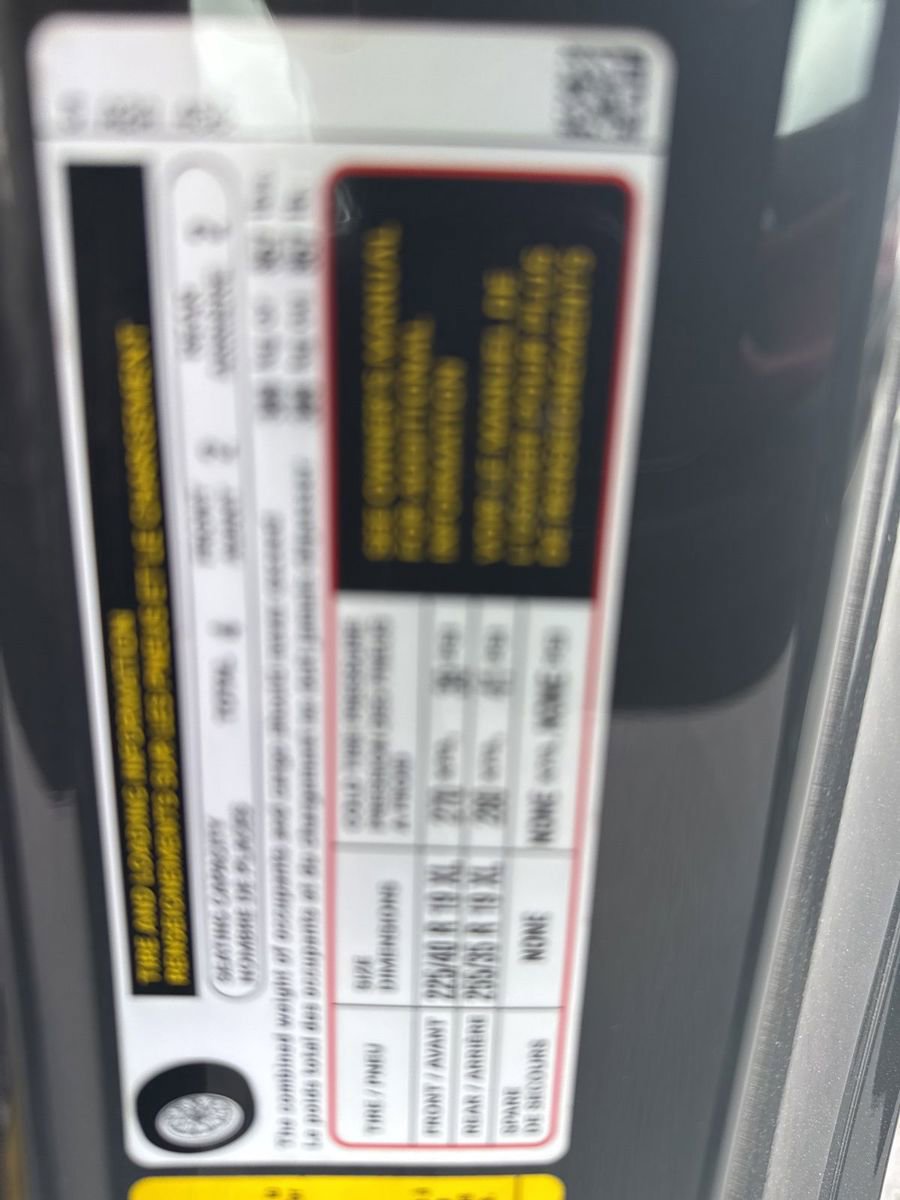 Used 2023 BMW M440i Convertible w/ Premium Package image 38