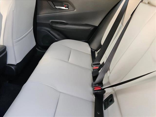 New 2026 Toyota Prius XLE FWD image 15