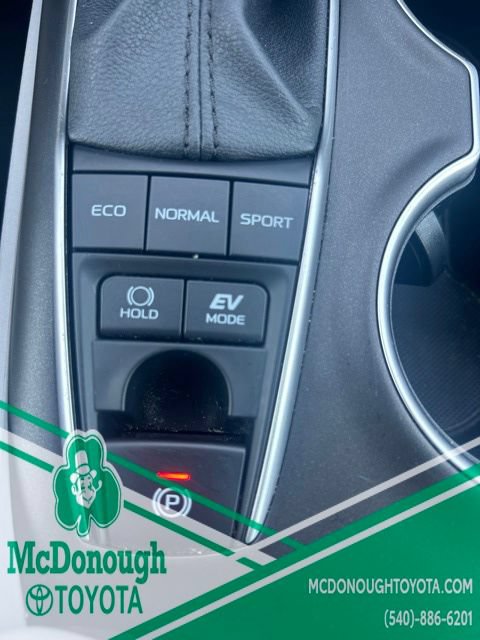 Certified 2022 Toyota Camry LE FWD image 15