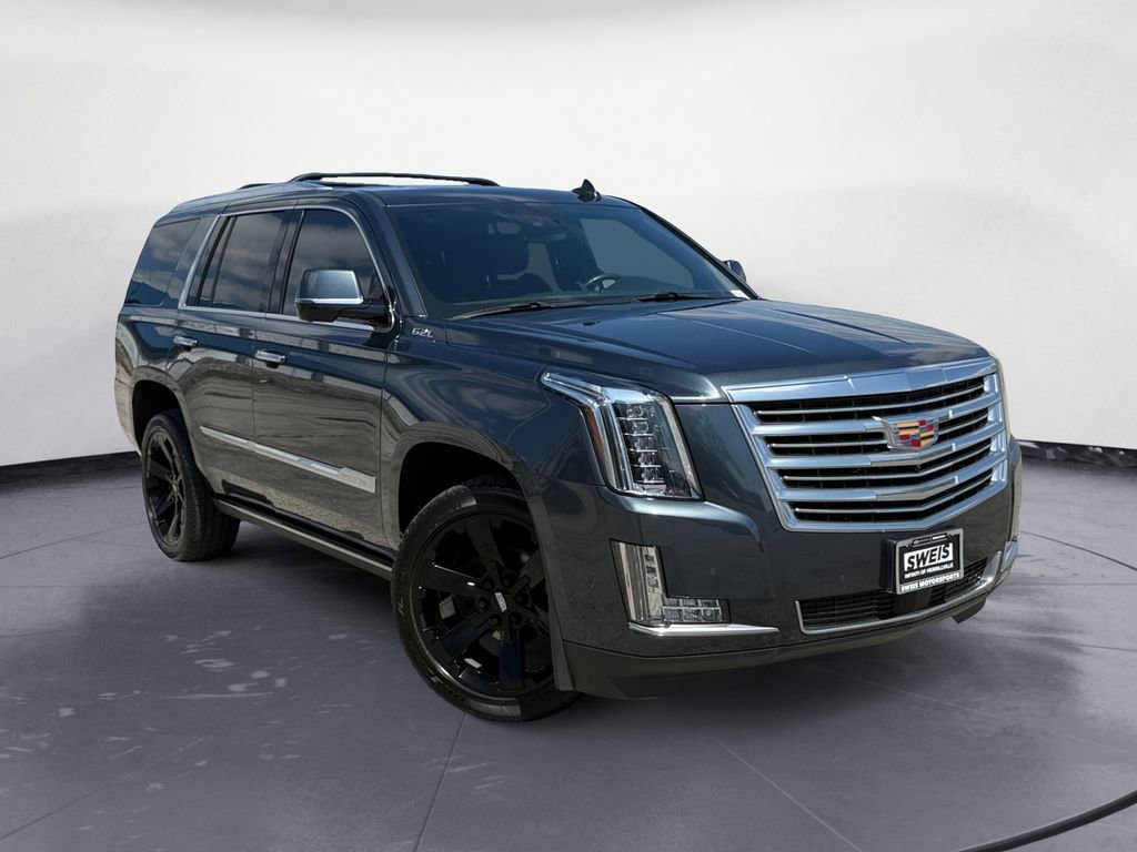 Used 2020 Cadillac Escalade Platinum AWD/4WD image 3