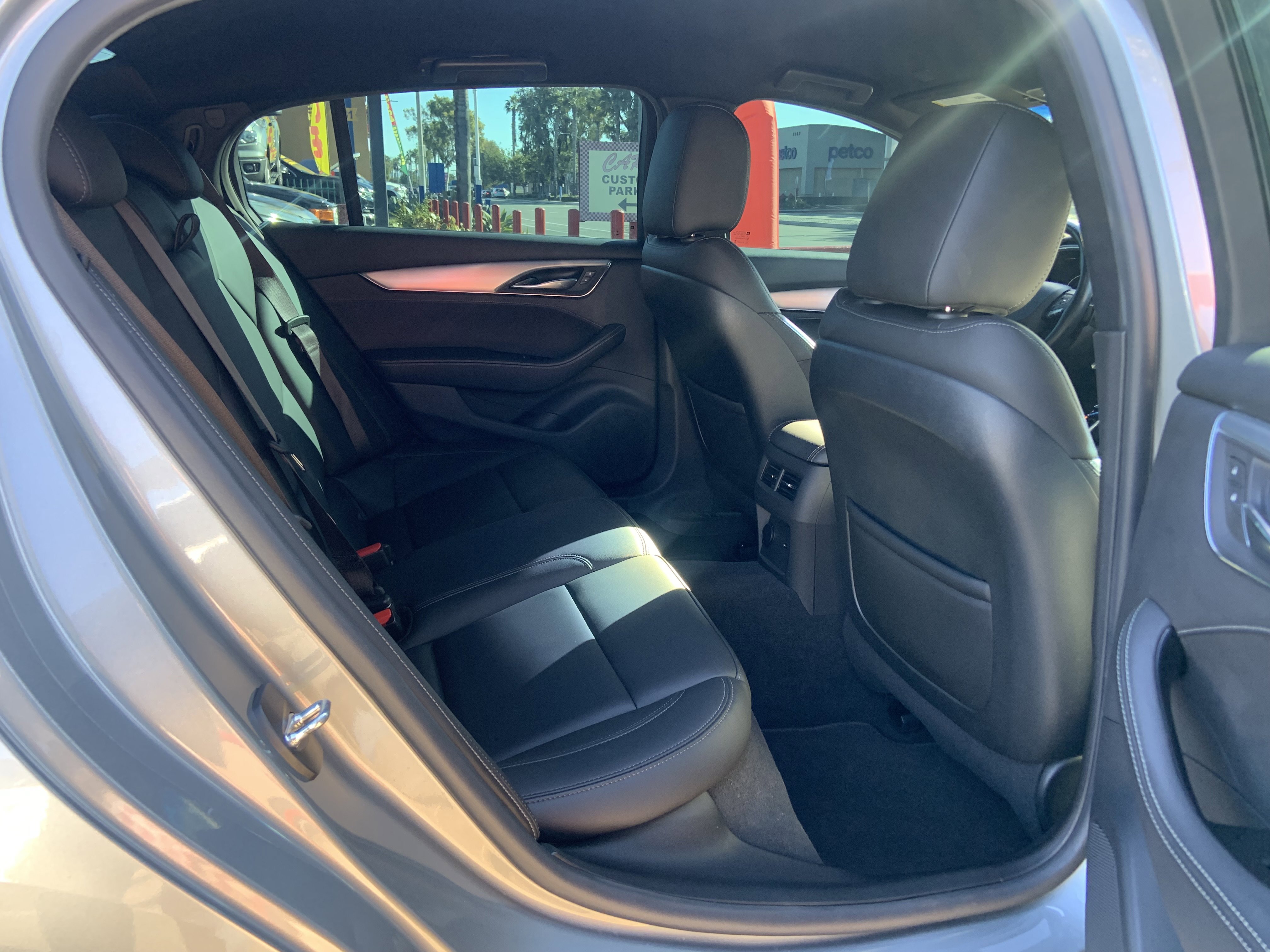 Used 2024 Cadillac CT5 Luxury w/ Cold Weather Package image 8