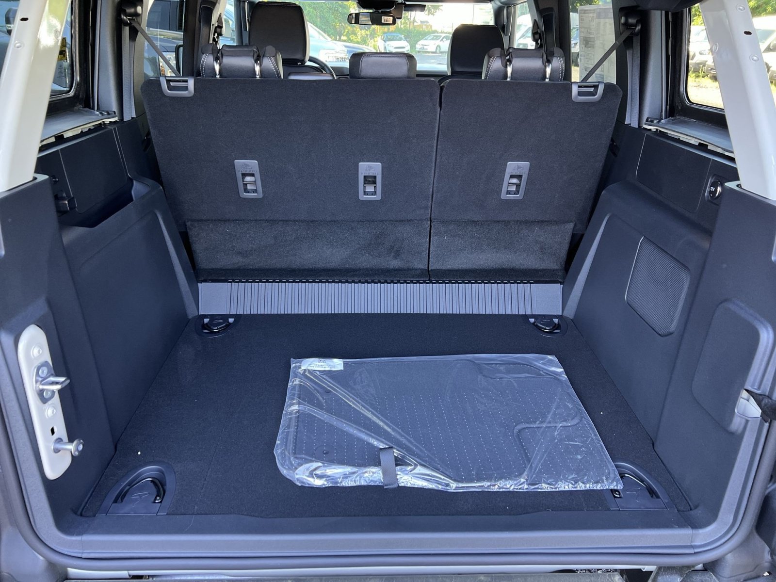 New 2026 Ford Bronco Big Bend AWD/4WD image 25