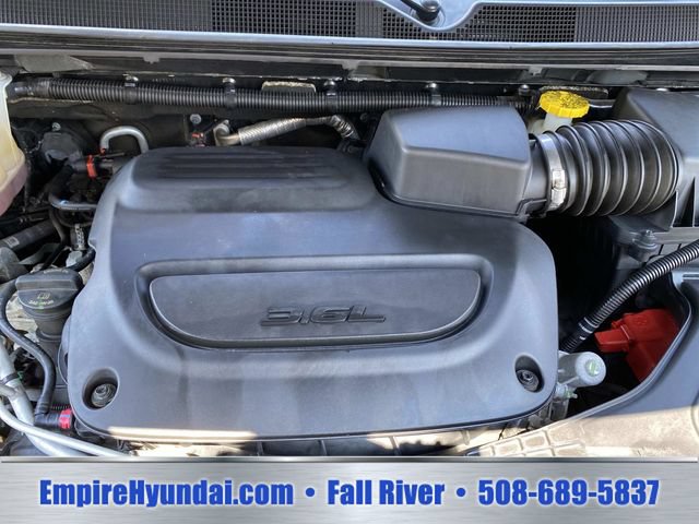 Used 2023 Chrysler Voyager LX FWD image 32