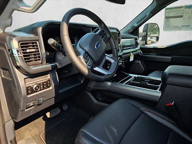 New 2025 Ford F350 Lariat w/ Lariat Ultimate Package image 3