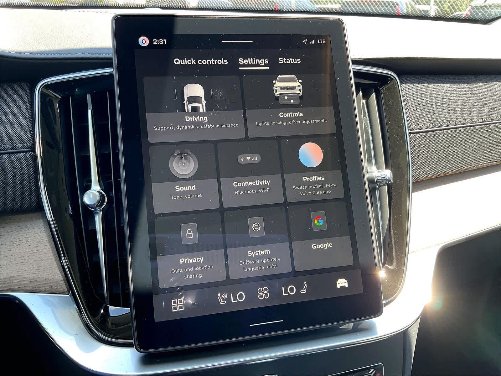 New 2026 Volvo XC90 B6 Core AWD/4WD image 22