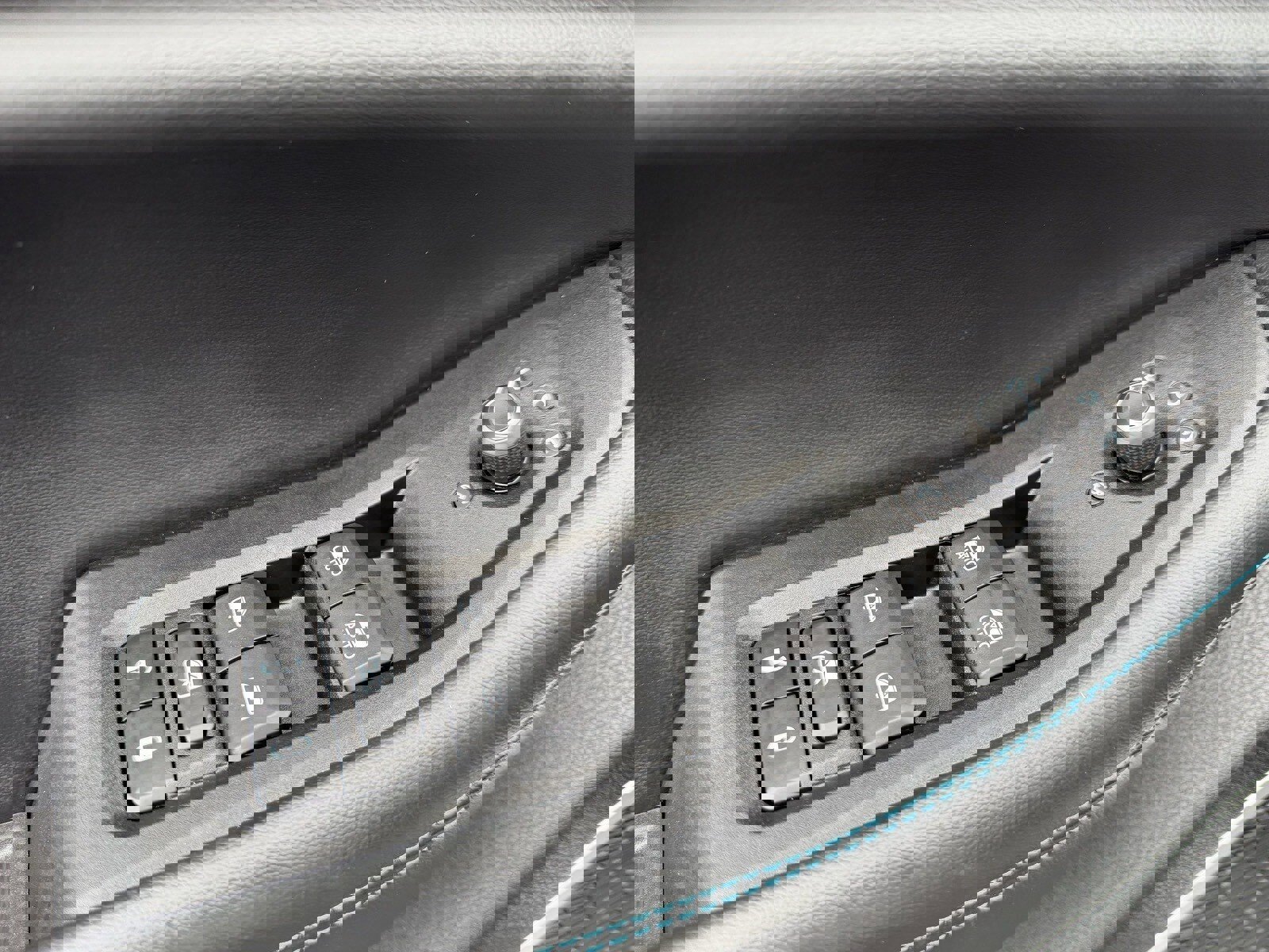 Used 2022 Jeep Grand Cherokee Trailhawk w/ Advanced Protech Group II image 26