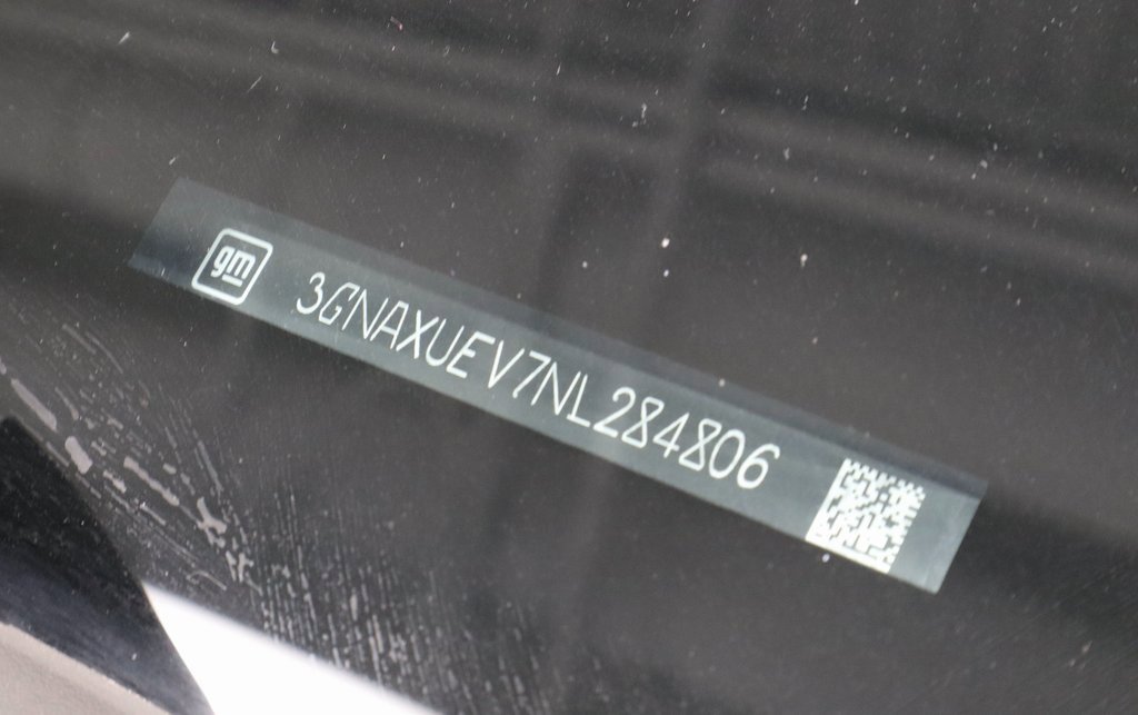 Used 2022 Chevrolet Equinox LT image 32