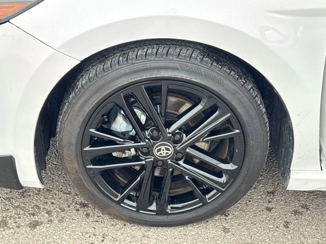 Used 2025 Toyota Camry SE w/ Convenience Package image 21