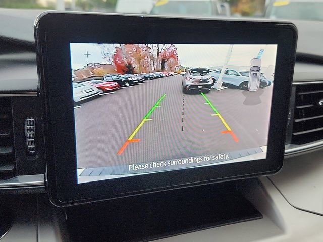 Certified 2022 Ford Explorer XLT w/ Equipment Group 202A image 20