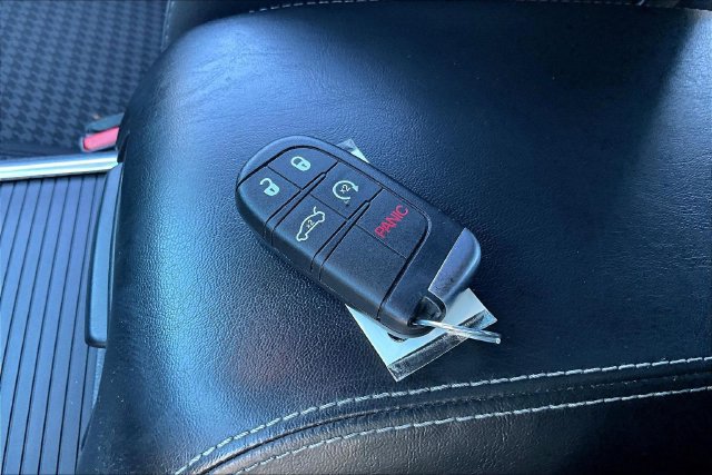 Used 2019 Dodge Charger R/T RWD image 34