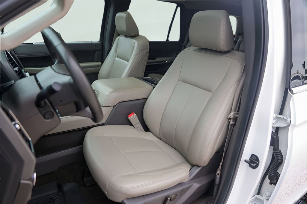 Used 2021 Ford Expedition XLT RWD image 10