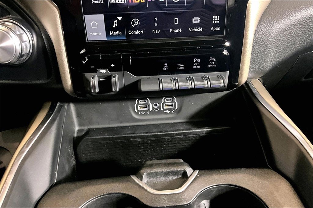 Used 2022 RAM 1500 Laramie w/ Laramie Southwest Edition image 25