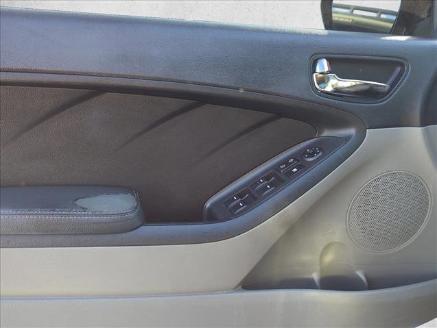 Used 2015 Kia Forte LX w/ Popular Package image 11