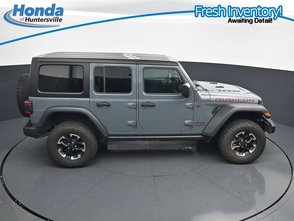 Used 2025 Jeep Wrangler Unlimited Rubicon AWD/4WD image 25