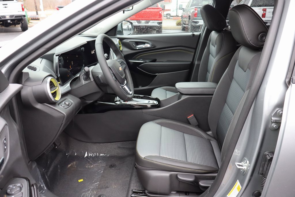 New 2026 Chevrolet Trax LT w/ LT Convenience Package image 5