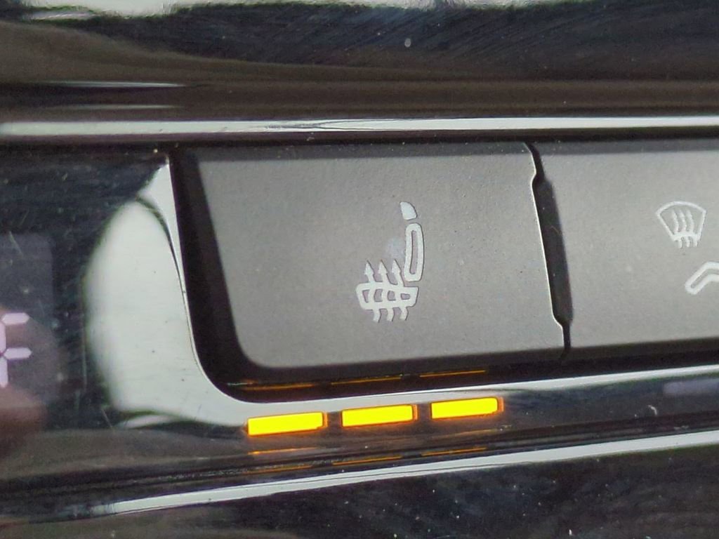 Used 2017 Volkswagen Beetle 1.8T SEL image 22