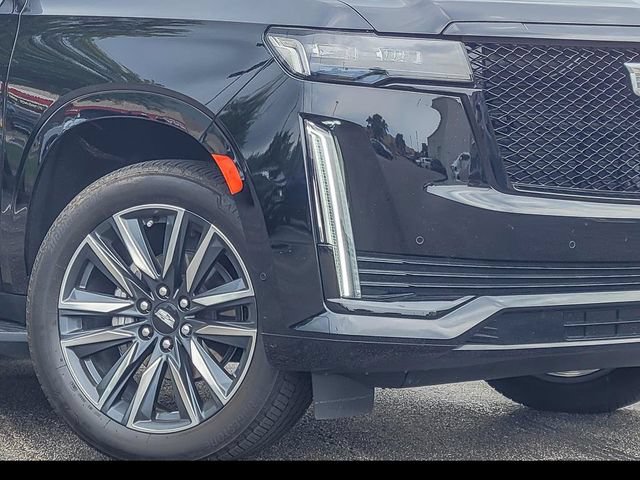Certified 2024 Cadillac Escalade Sport AWD/4WD image 4