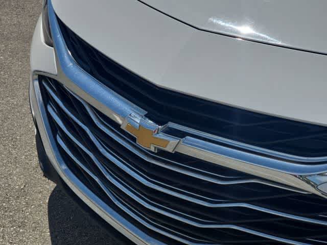 Used 2023 Chevrolet Malibu LT FWD image 12