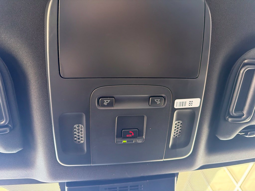 New 2026 Toyota Camry SE FWD image 32