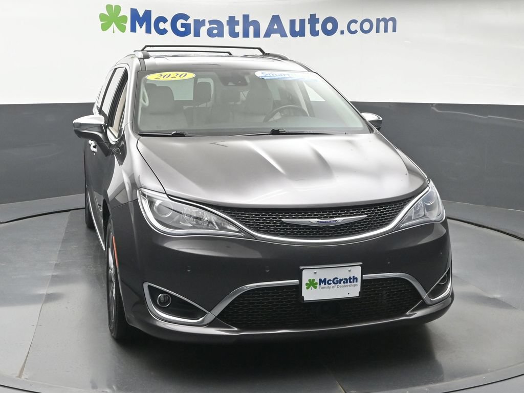 Used 2020 Chrysler Pacifica Limited w/ Tire & Wheel Group FWD image 5