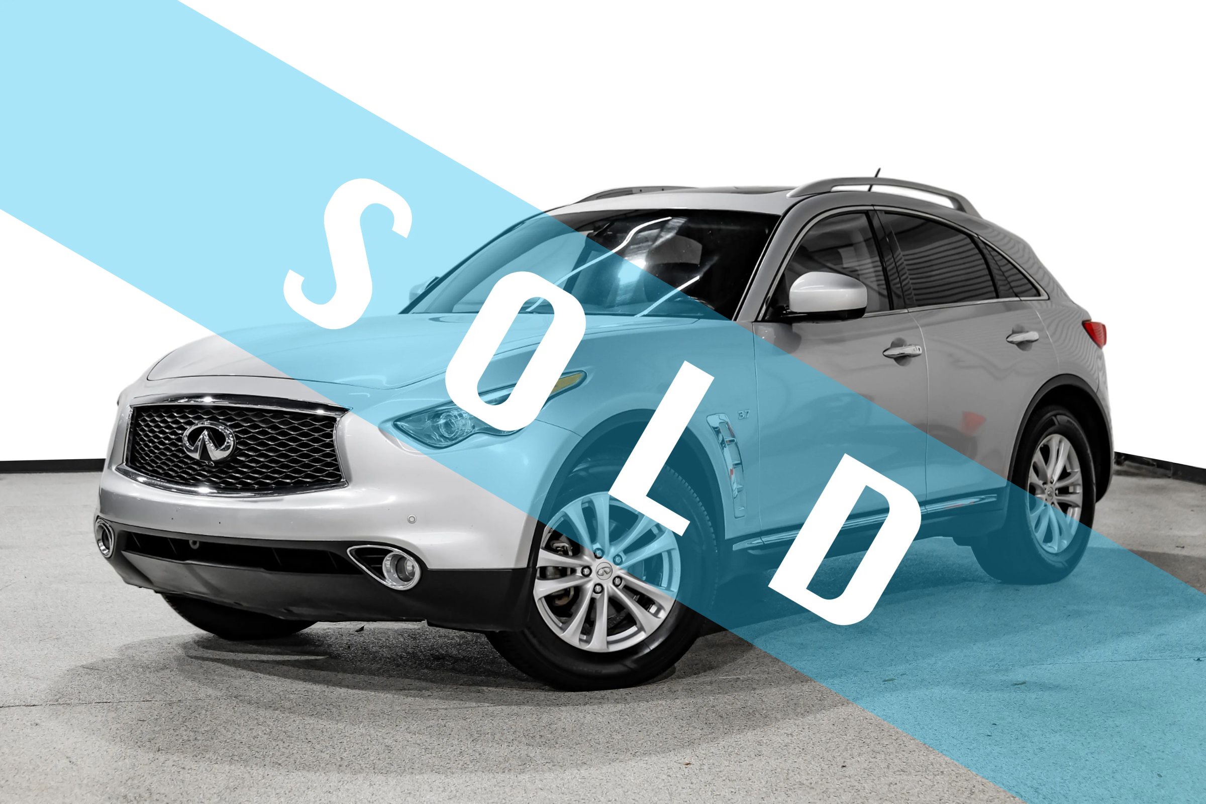 Used 2017 INFINITI QX70 AWD w/ Premium Package image 1