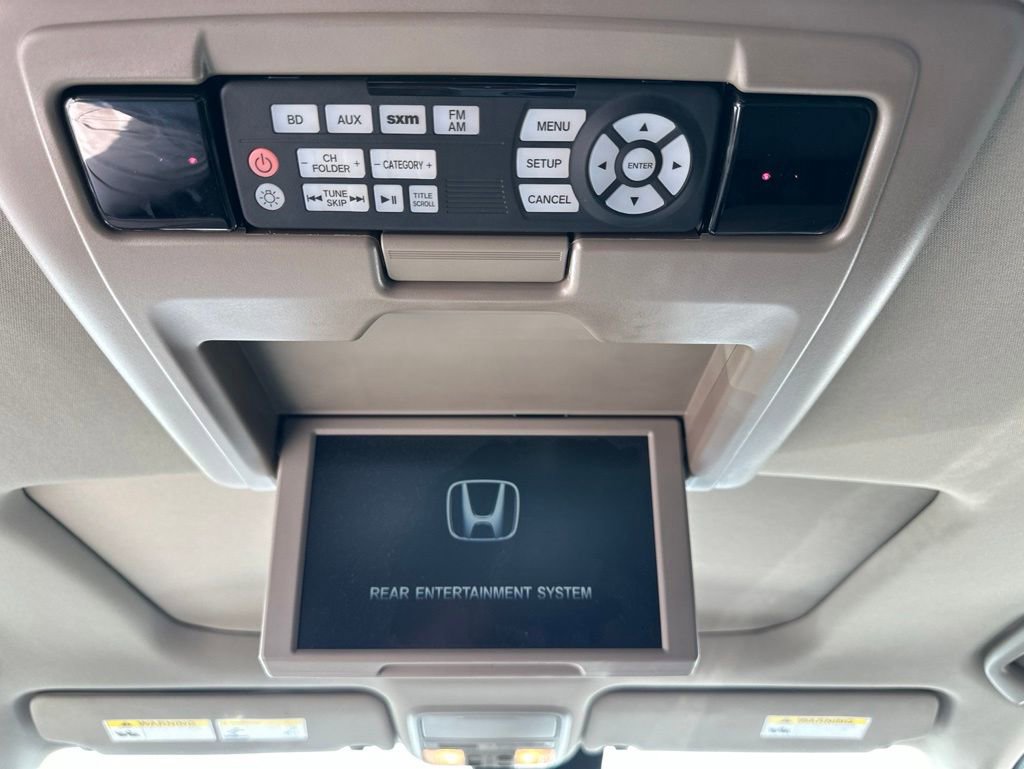 Used 2017 Honda Pilot Touring image 5