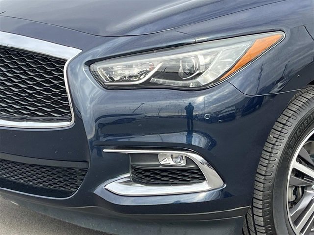 Used 2019 INFINITI QX60 Luxe w/ Essential Package image 9