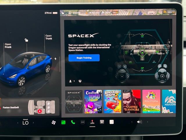 Used 2023 Tesla Model Y Long Range image 16