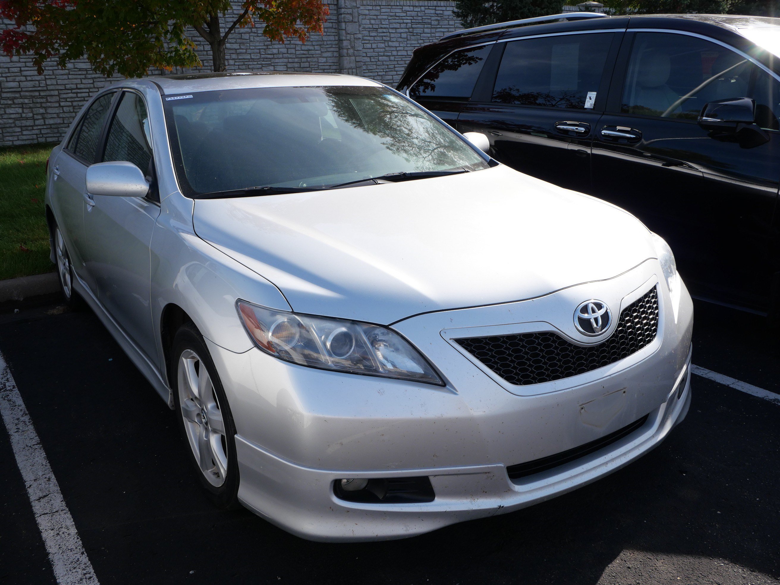 Used 2008 Toyota Camry SE FWD image 4