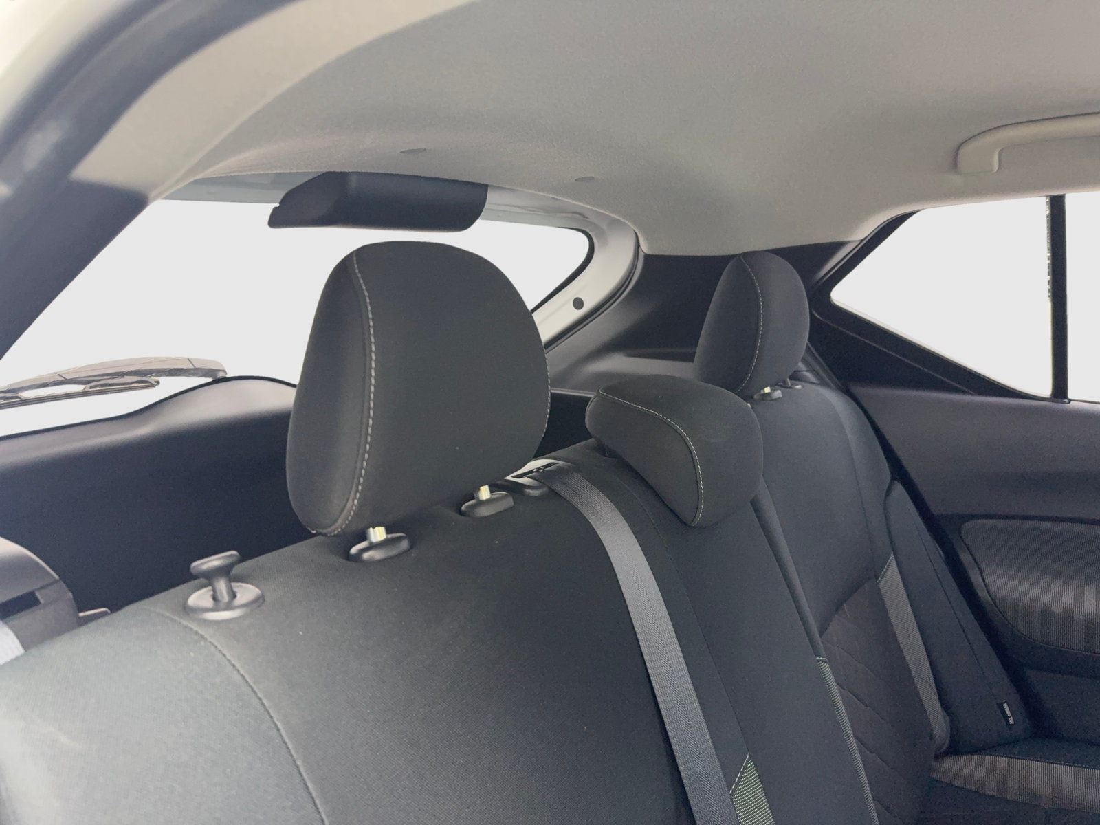 Used 2020 Nissan Kicks S FWD image 42