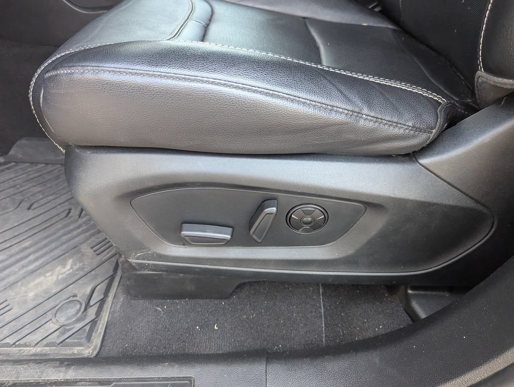 Used 2021 Ford Explorer ST w/ Equipment Group 401A AWD/4WD image 25