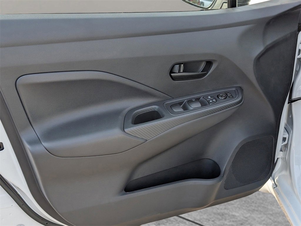 New 2025 Nissan Versa S image 15