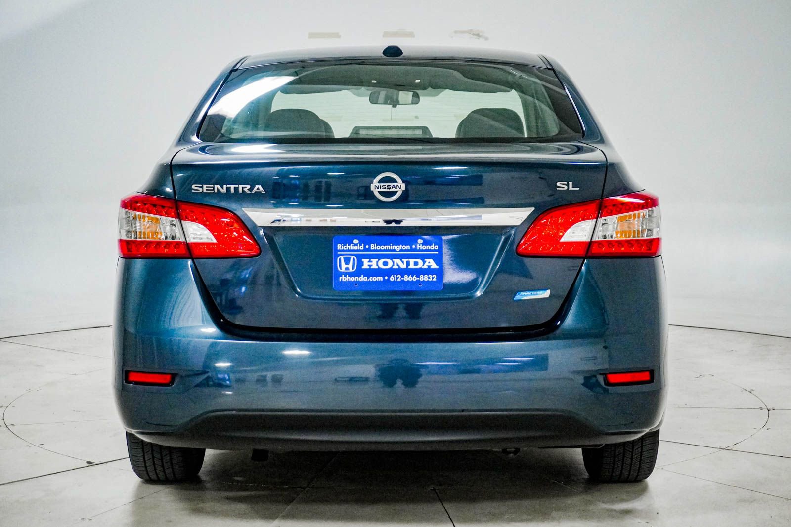 Used 2013 Nissan Sentra SL w/ Leather Pkg image 7