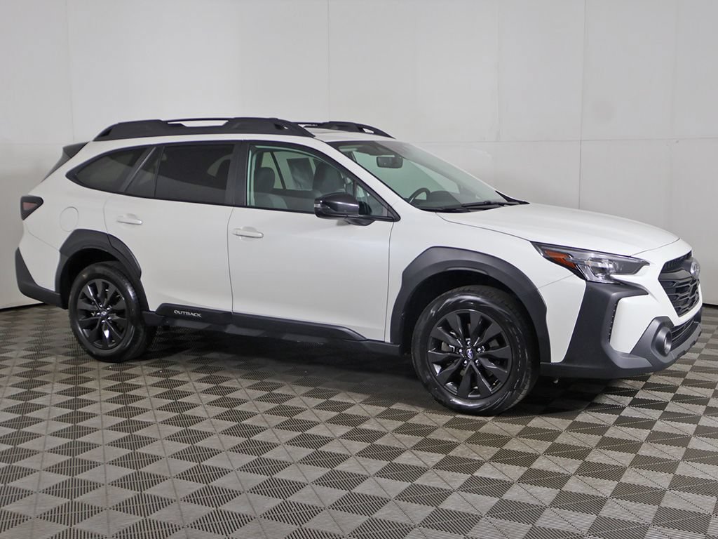 Used 2025 Subaru Outback Onyx Edition AWD/4WD image 16