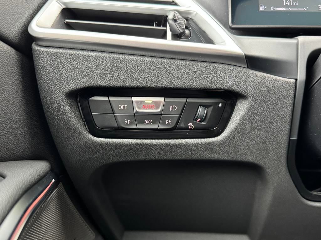 Certified 2025 BMW 330i 330i w/ M Sport Package image 23