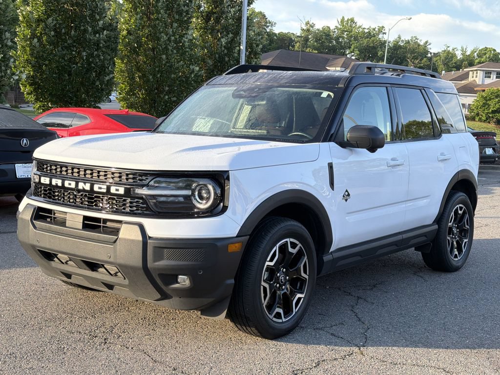 Used 2025 Ford Bronco Sport Outer Banks w/ Outer Banks Tech Package+ AWD/4WD image 7