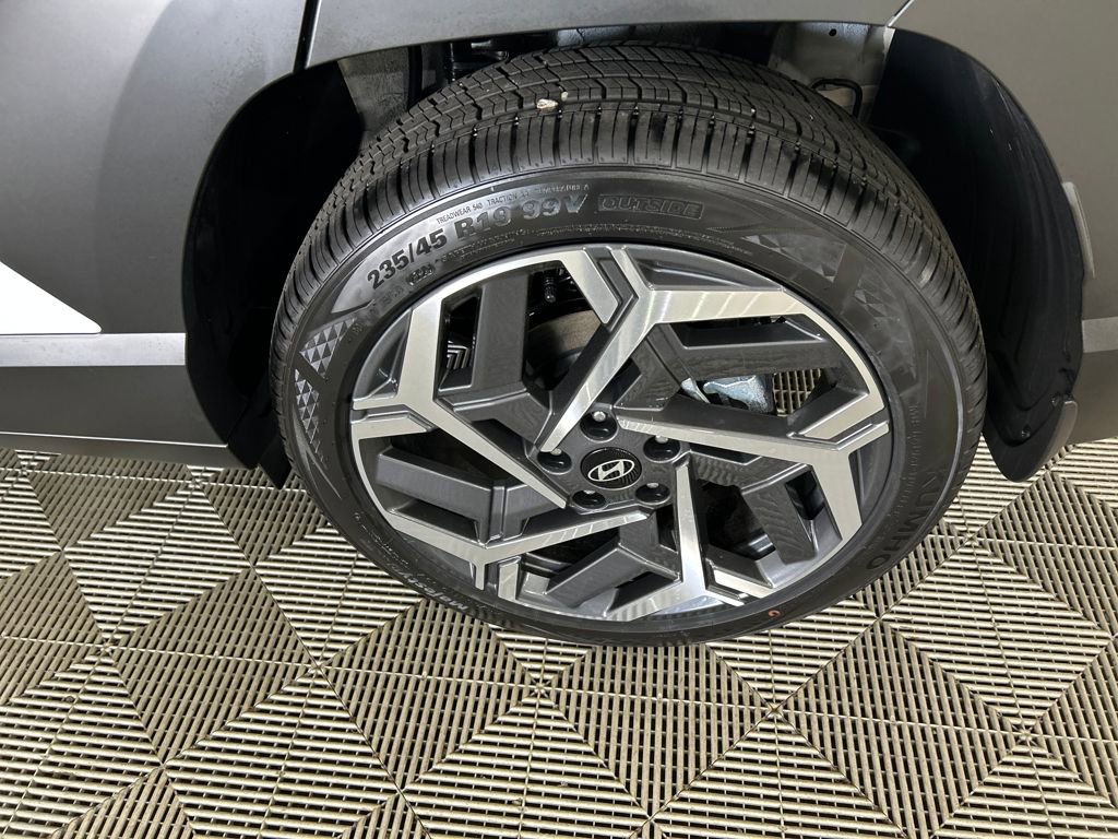 Used 2026 Hyundai Kona SEL Premium FWD image 10