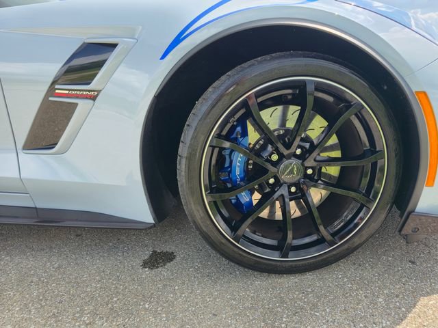 Used 2018 Chevrolet Corvette Grand Sport w/ Carbon 65 Edition image 29