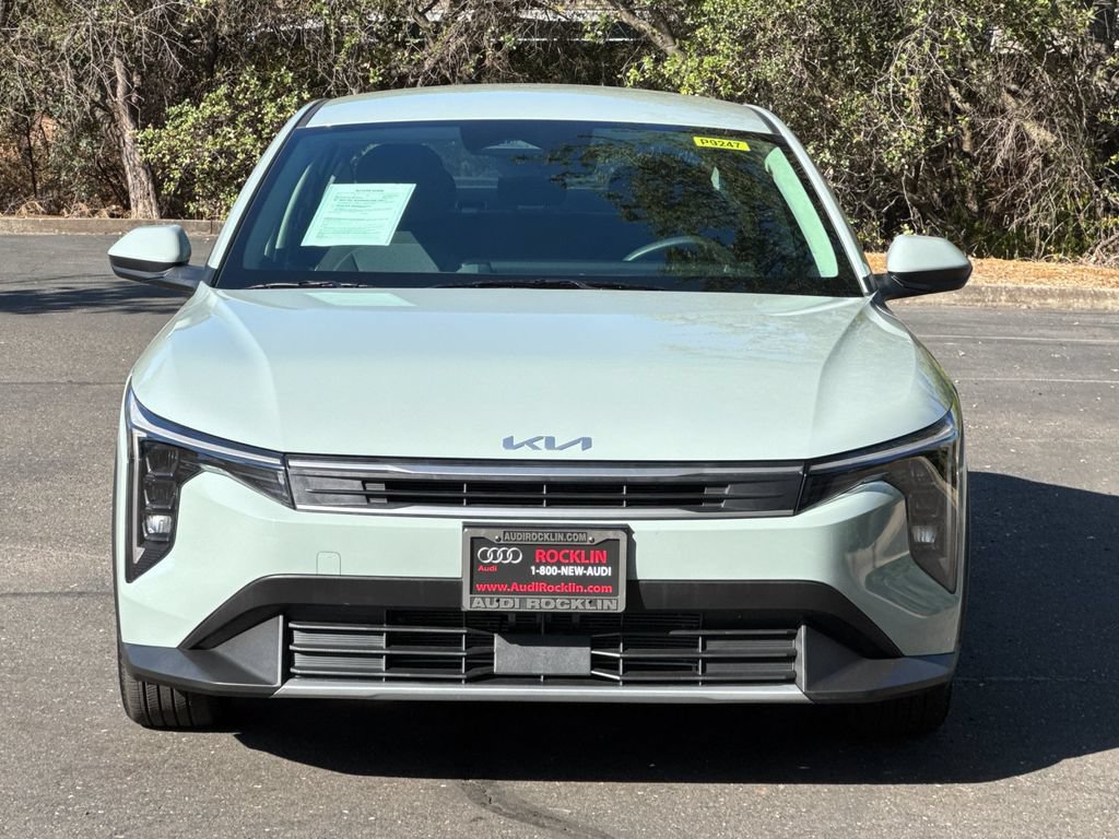 Used 2025 Kia K4 FWD image 10