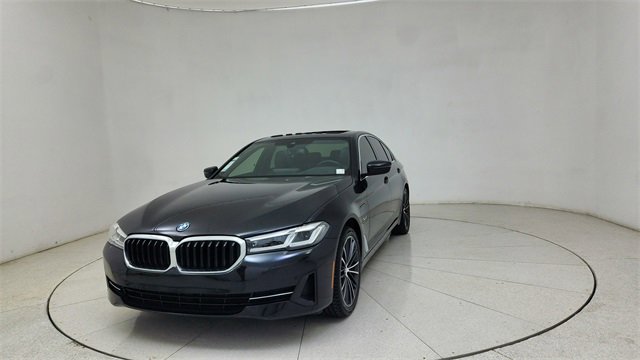 Used 2023 BMW 530e xDrive w/ Premium Package image 68